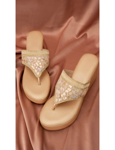 Online women's sandal shopping in Singapore