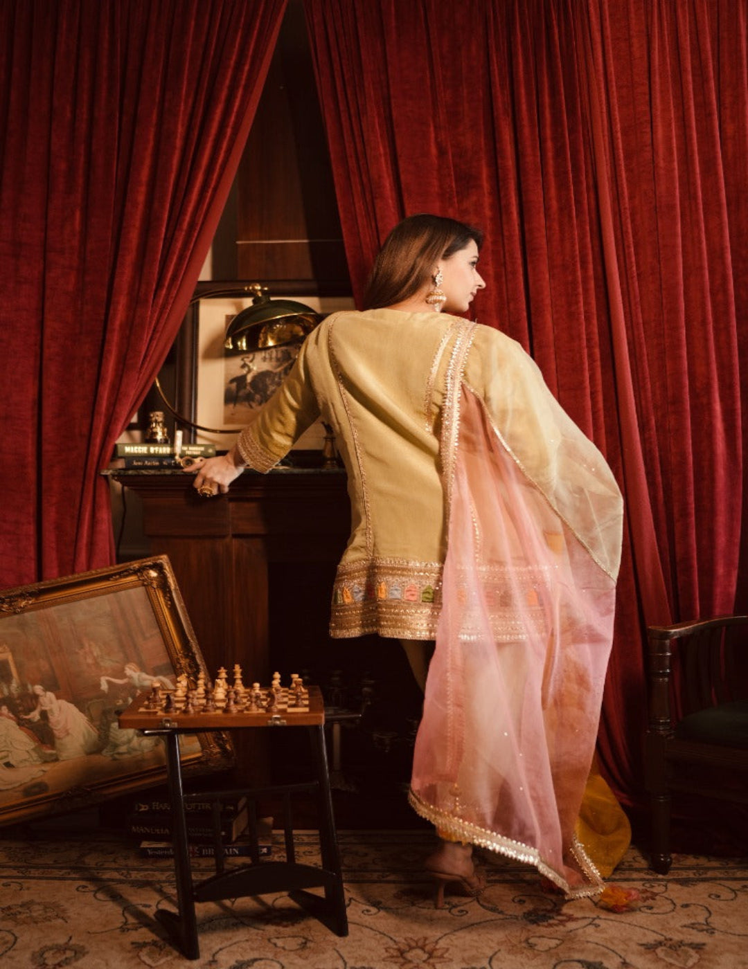 Sitara Kurti Pant Dupatta