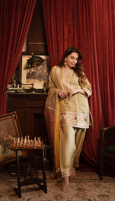 Sitara Kurti Pant Dupatta