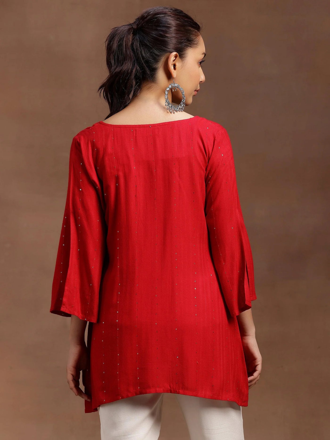 Red embellished A line straight kurti